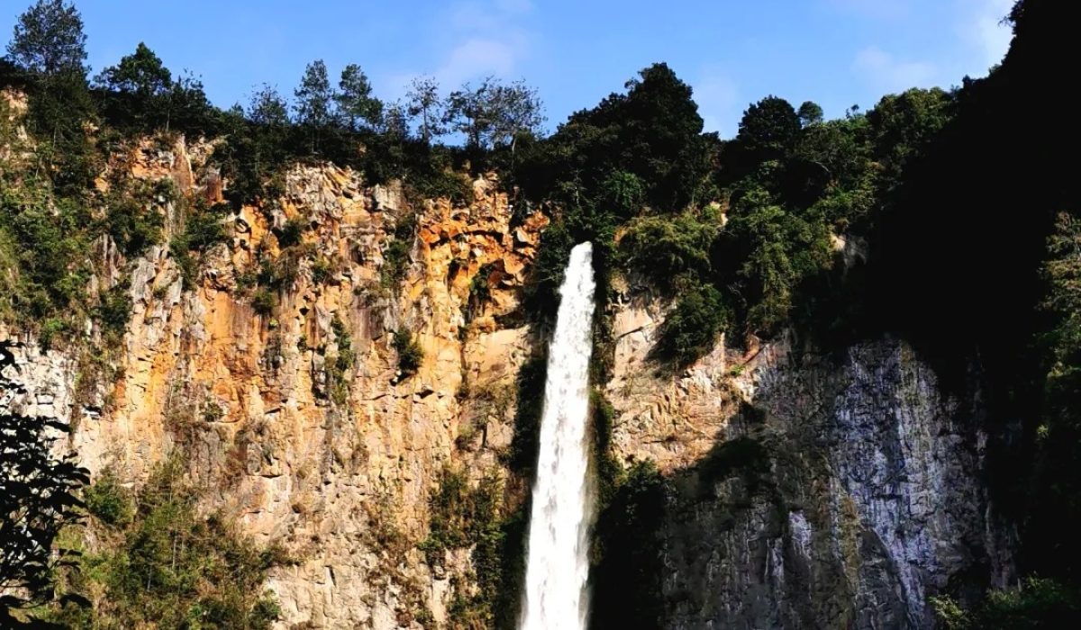 sipiso piso waterfall_2_亚文_来自小红书网页版